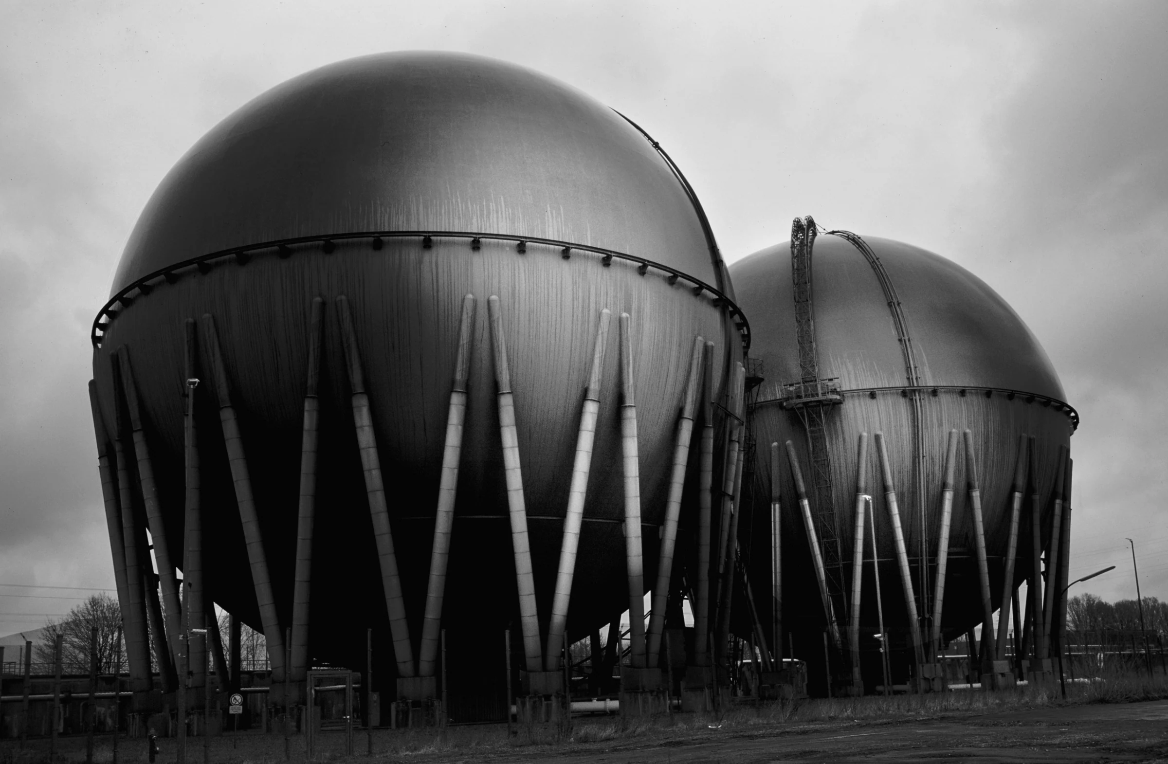 Spherical gas tanks in black and white